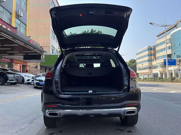 Фото 13 - Mercedes-Benz GLE-Class