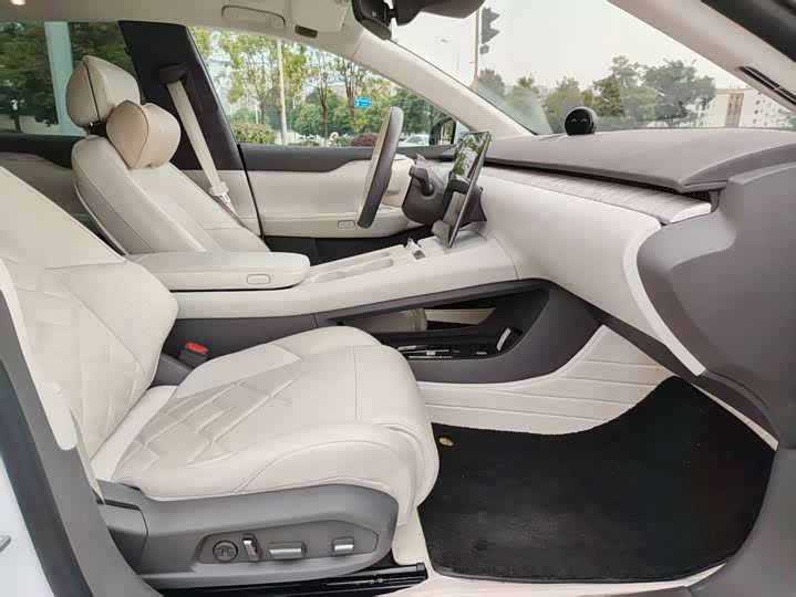 Фото 7 - Nio ET7