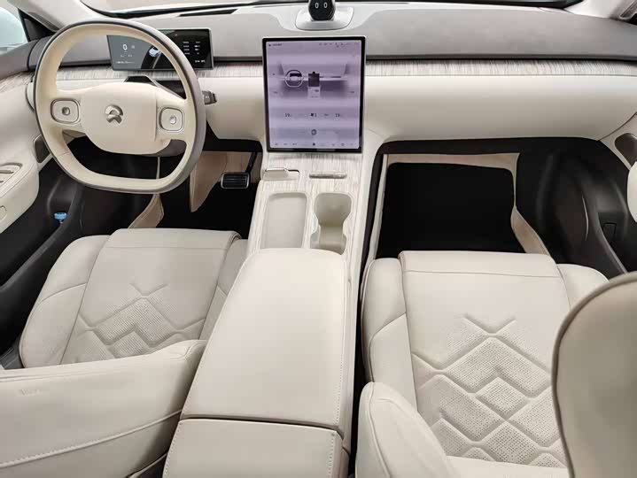 Фото 9 - Nio ET7