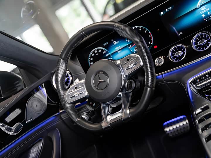 Фото 12 - Mercedes-Benz AMG GT