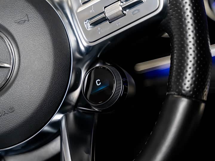 Фото 22 - Mercedes-Benz AMG GT