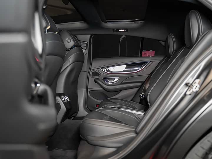 Фото 25 - Mercedes-Benz AMG GT