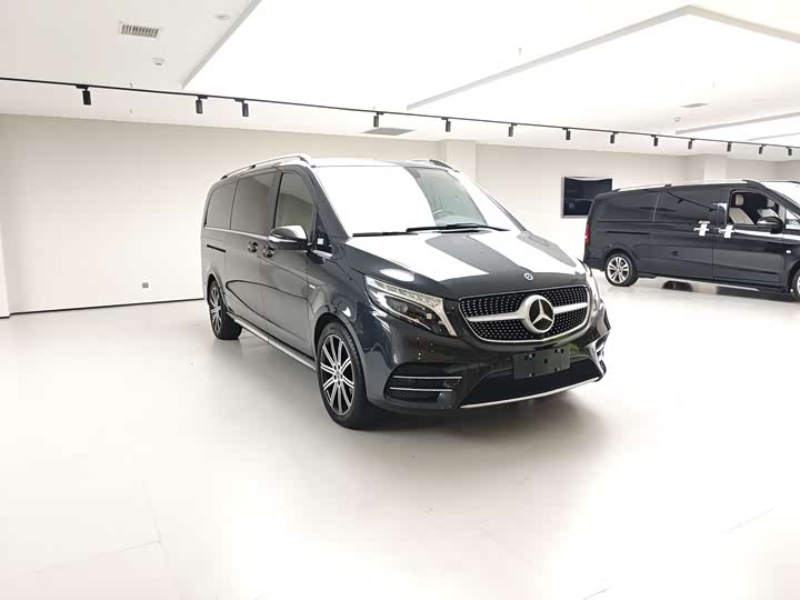 Фото 3 - Mercedes-Benz V-Class