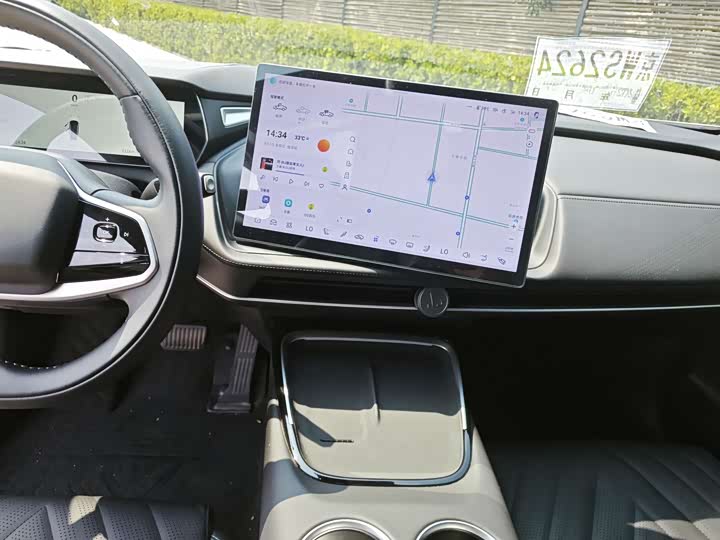 Фото 13 - Changan Deepal SL03