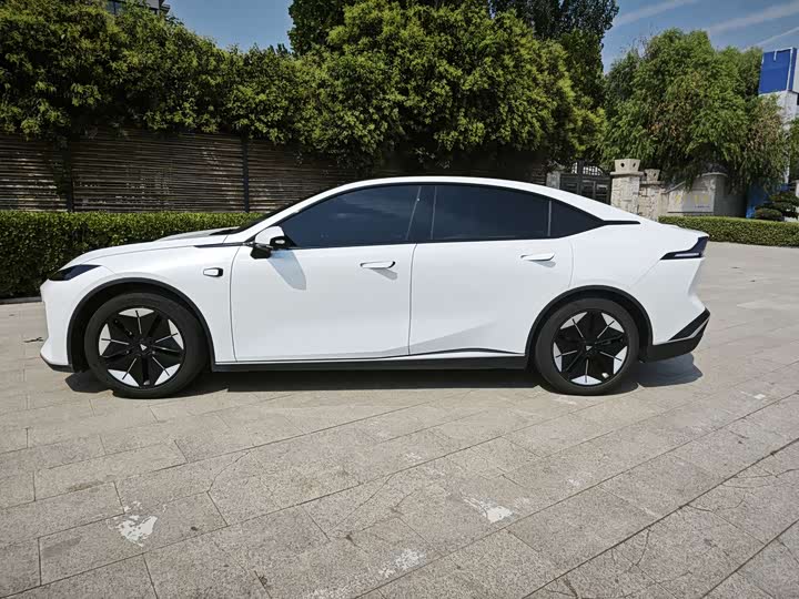 Фото 3 - Changan Deepal SL03