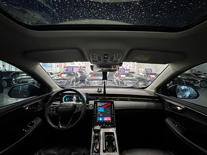 Фото 4 - Roewe RX5