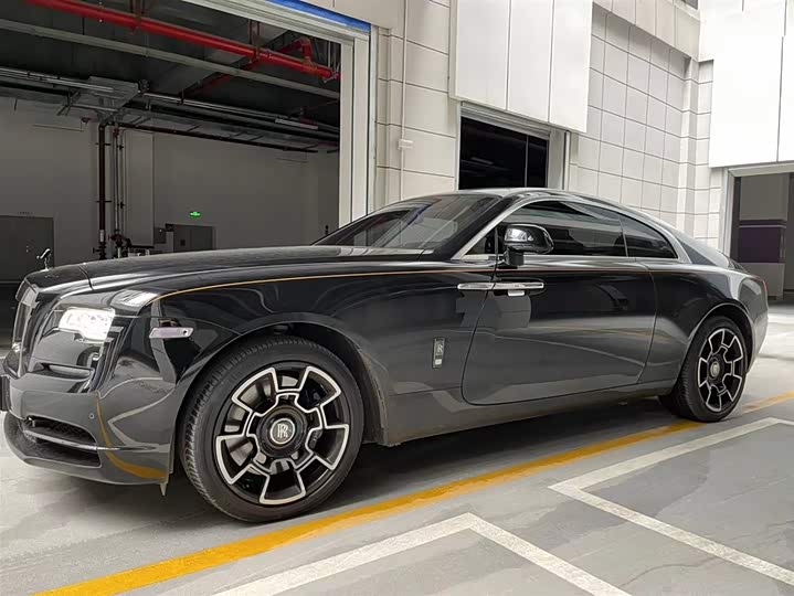Фото 2 - Rolls-Royce Wraith