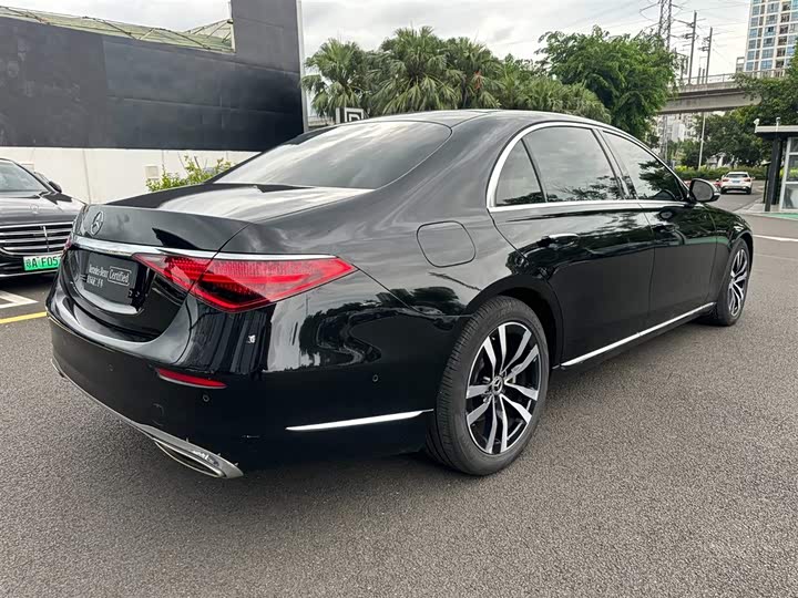 Фото 7 - Mercedes-Benz S-Class