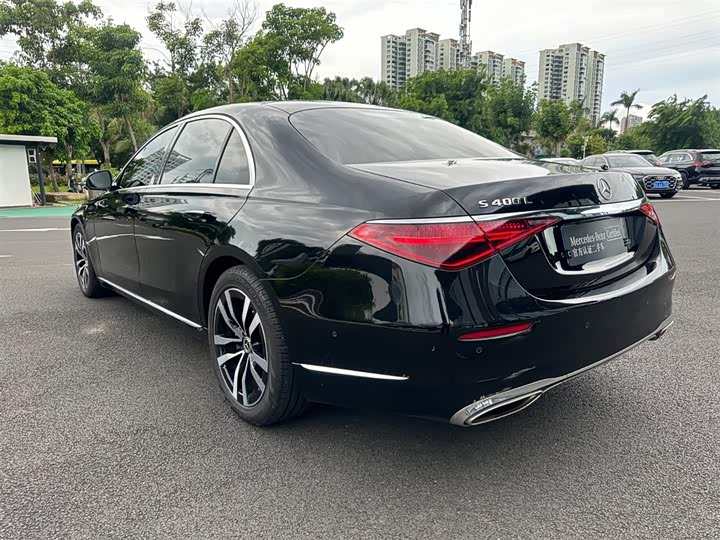 Фото 9 - Mercedes-Benz S-Class