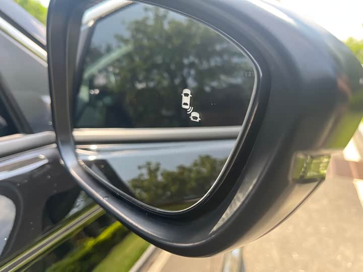 Фото 10 - Honda Accord