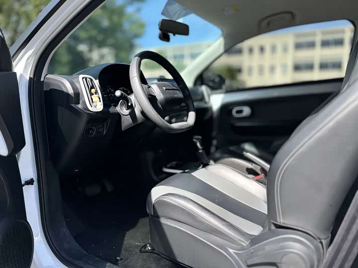 Фото 9 - Roewe Clever