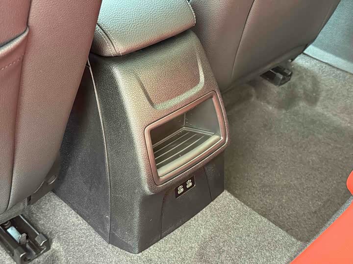 Фото 18 - BMW 1 Series