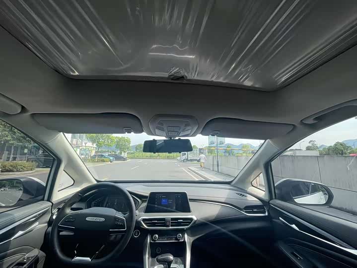 Фото 15 - Maxus G50