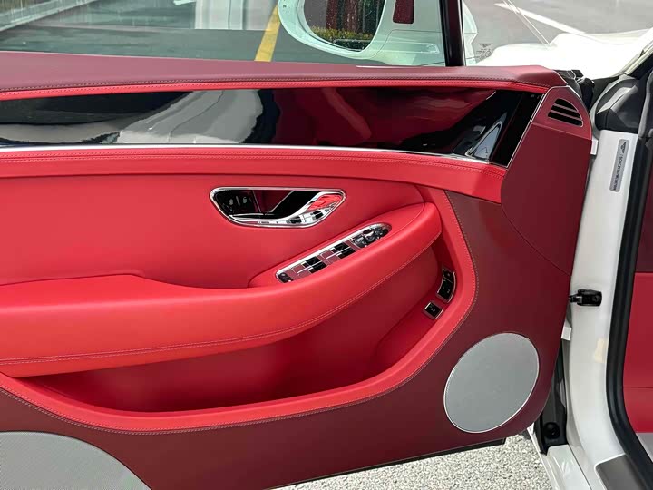 Фото 22 - Bentley Continental GT