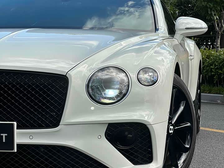 Фото 47 - Bentley Continental GT