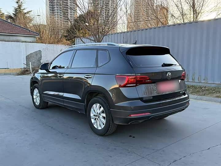 Фото 5 - Volkswagen Tharu