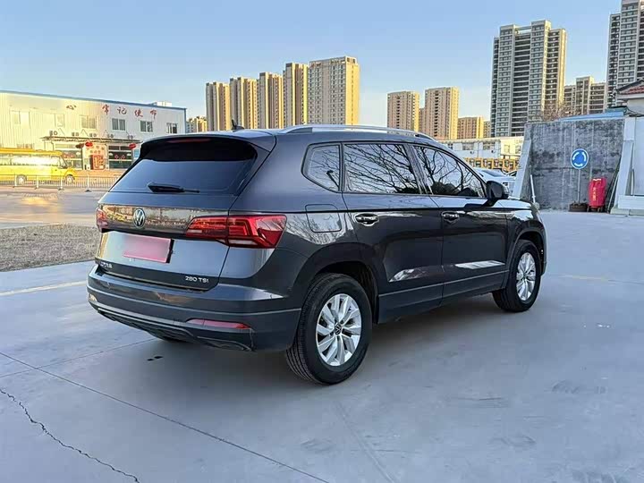 Фото 7 - Volkswagen Tharu