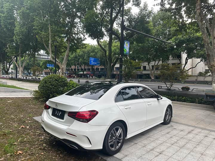 Фото 6 - Mercedes-Benz A-Class