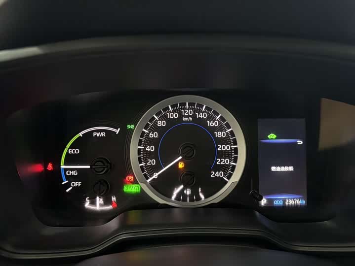 Фото 12 - Toyota Corolla