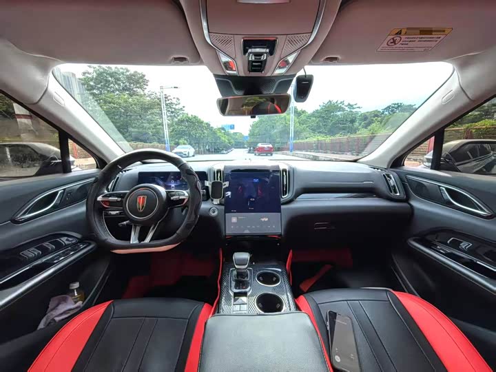 Фото 5 - Hongqi HS3 Hybrid