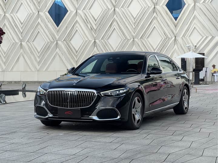 Фото 1 - Mercedes-Benz Maybach S-Class