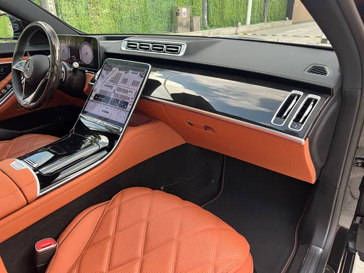 Фото 12 - Mercedes-Benz Maybach S-Class