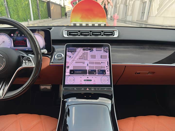 Фото 18 - Mercedes-Benz Maybach S-Class