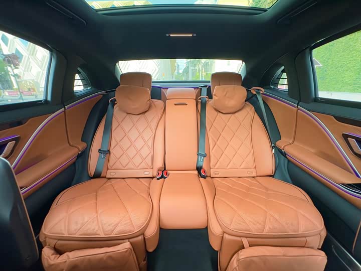 Фото 25 - Mercedes-Benz Maybach S-Class