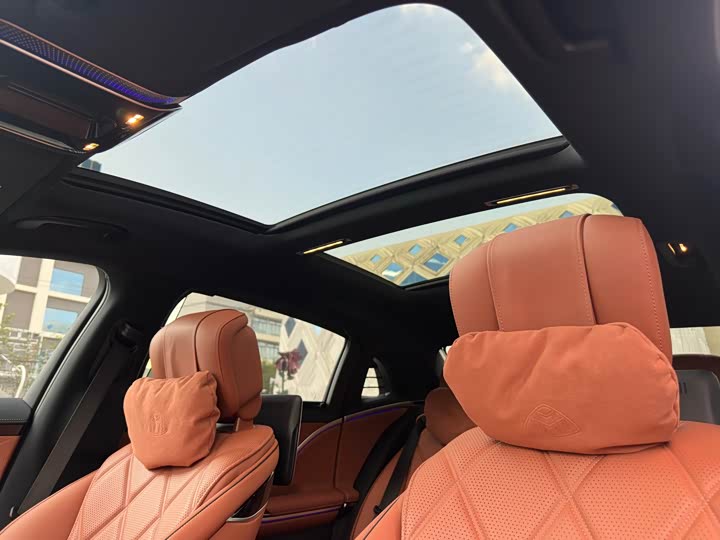 Фото 29 - Mercedes-Benz Maybach S-Class