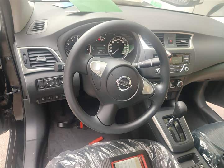 Фото 11 - Nissan Sylphy