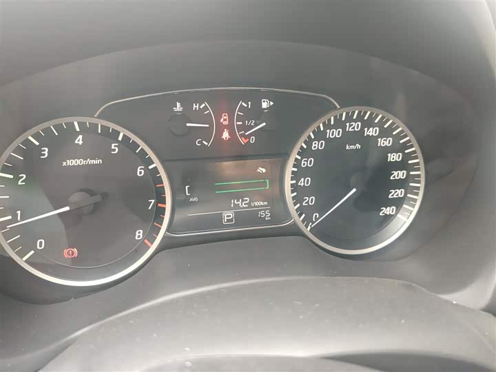 Фото 12 - Nissan Sylphy