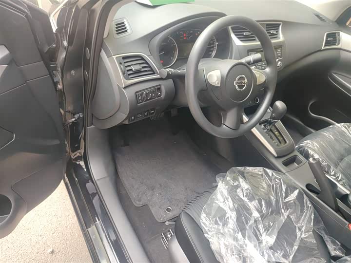 Фото 16 - Nissan Sylphy