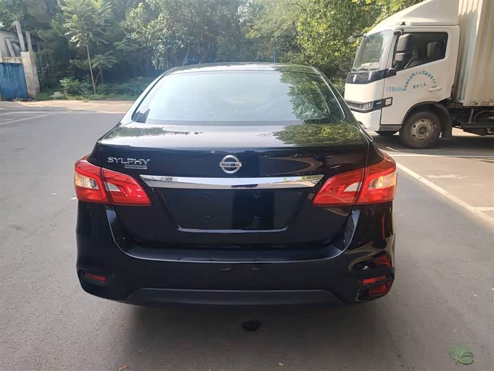 Фото 6 - Nissan Sylphy