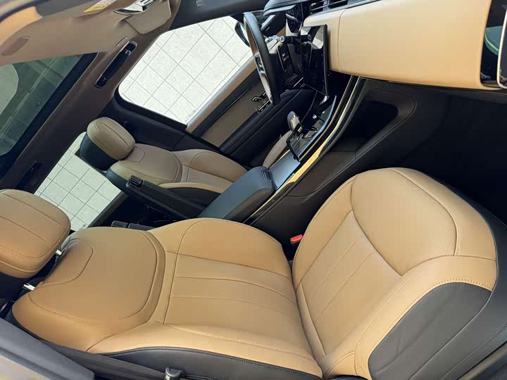 Фото 21 - Land Rover Range Rover Sport