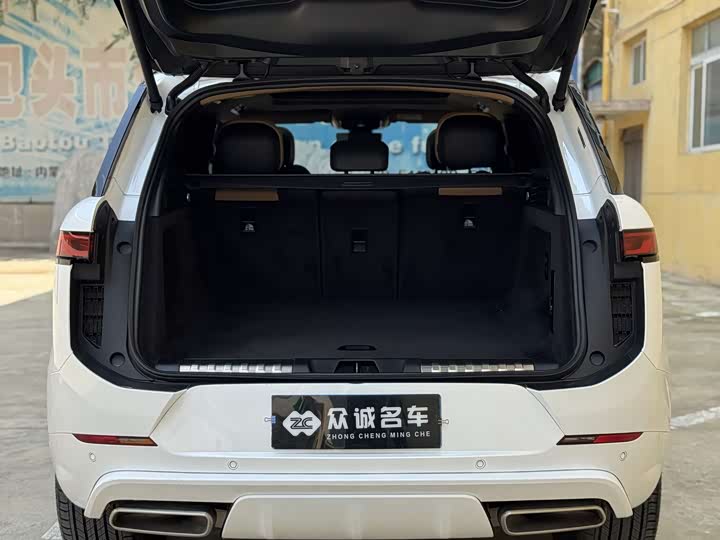 Фото 24 - Land Rover Range Rover Sport