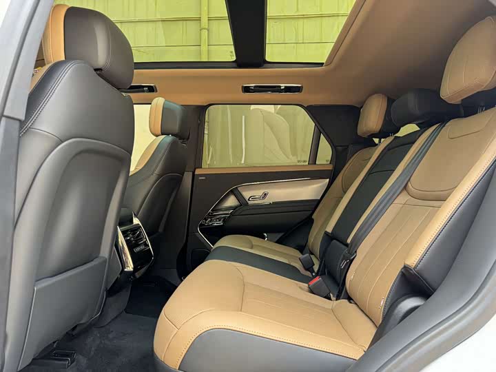 Фото 29 - Land Rover Range Rover Sport