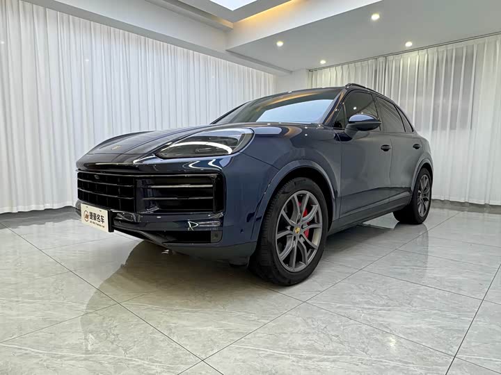 Фото 2 - Porsche Cayenne
