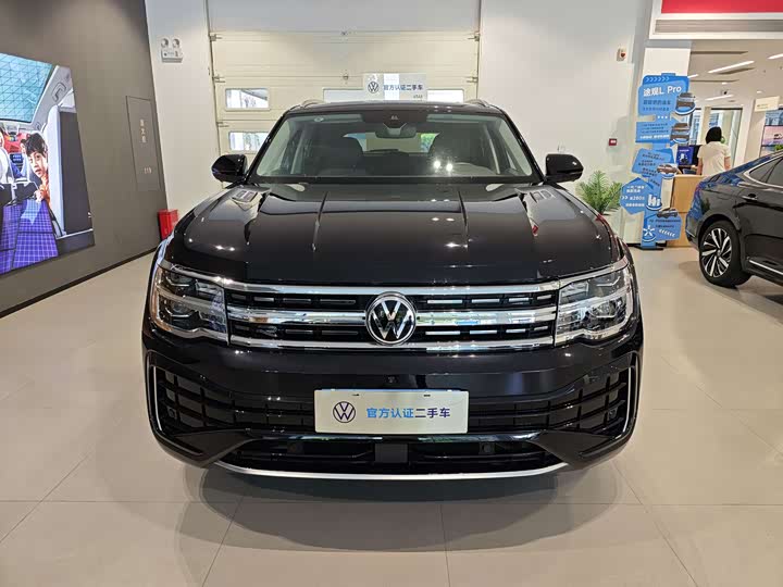 Фото 2 - Volkswagen Teramont X