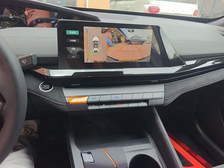 Фото 13 - Changan UNI-V