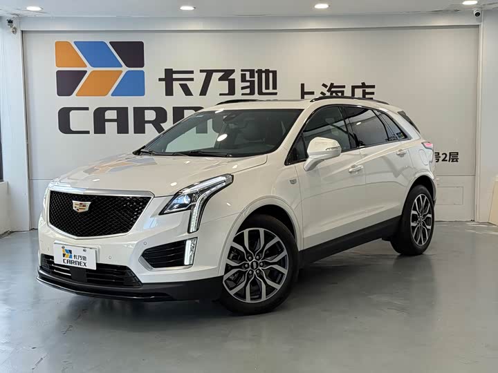 Фото 1 - Cadillac XT5