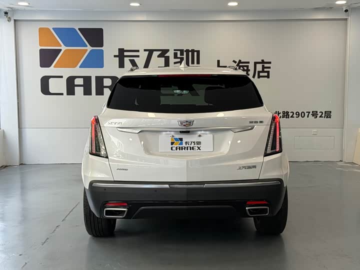 Фото 6 - Cadillac XT5