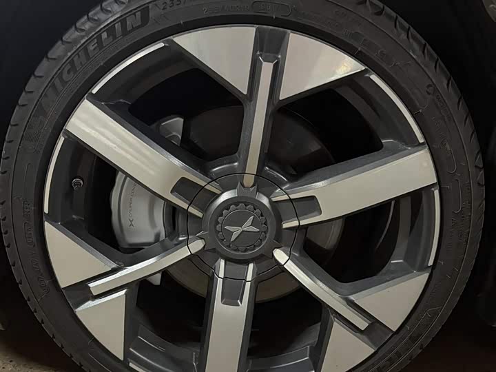 Фото 7 - XPeng Mona M03