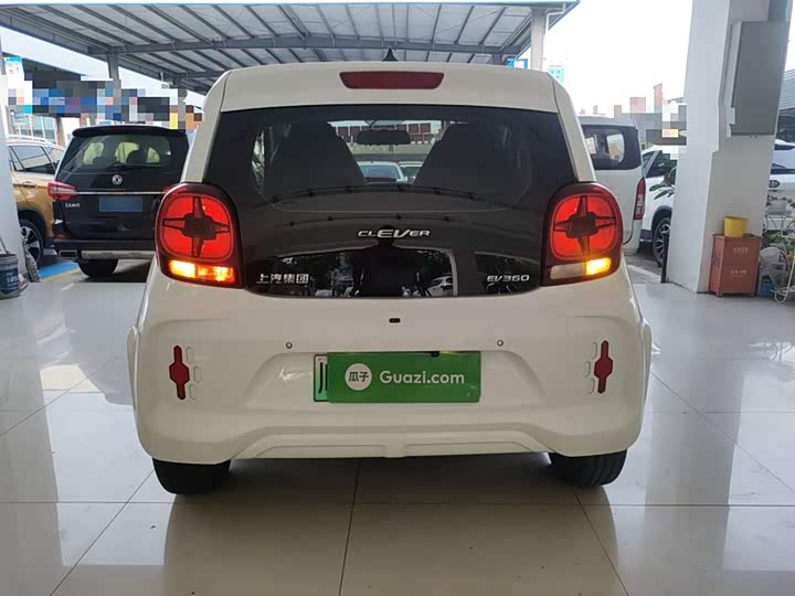 Фото 6 - Roewe Clever