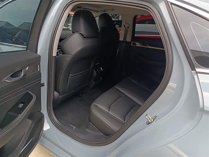 Фото 17 - Geely Preface