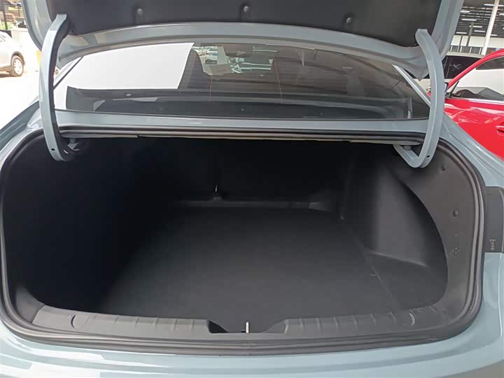 Фото 19 - Geely Preface