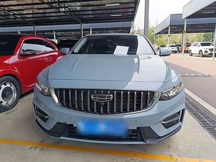 Фото 3 - Geely Preface