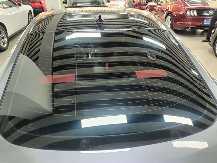 Фото 8 - Ford Mustang