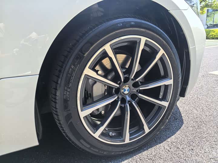 Фото 14 - BMW 6 Series GT