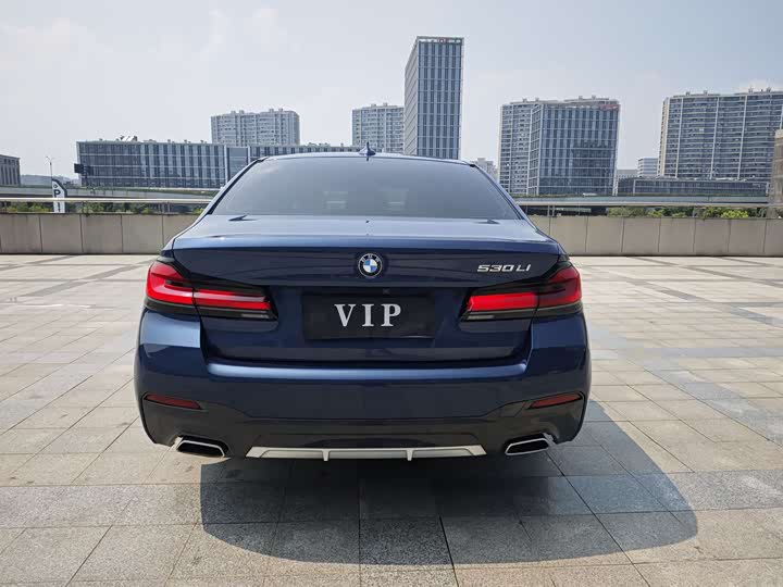 Фото 10 - BMW 5 Series