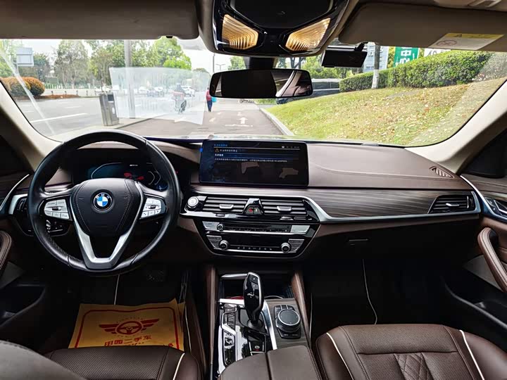 Фото 17 - BMW 5 Series Hybrid